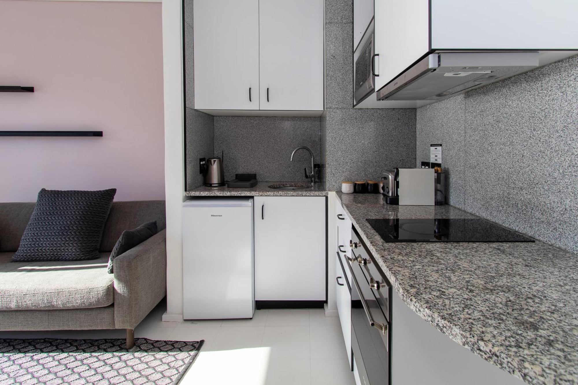 Spectacular 1 Bedroom Flamingo