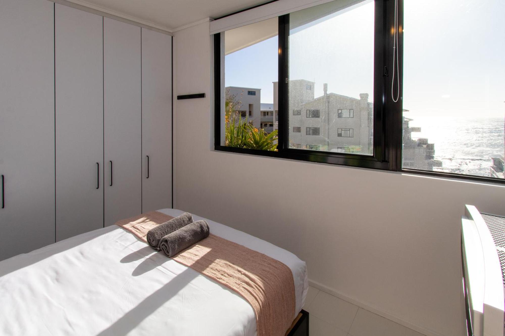 Spectacular 1 Bedroom Flamingo Cape Town